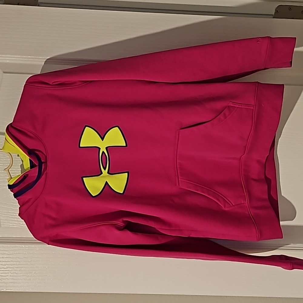 Under Armour Woman's Sweatshirt